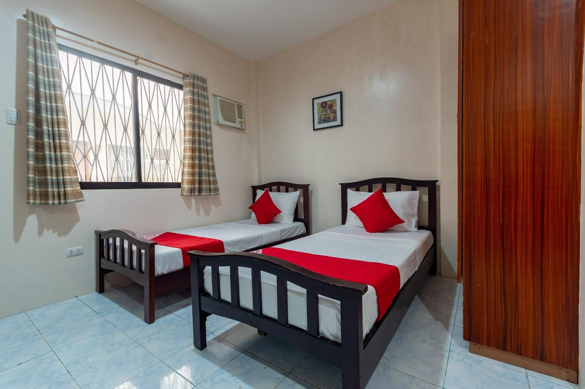 3J'S And K Apartment Lapu-Lapu City Exterior photo